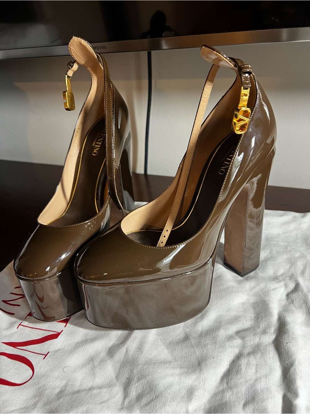 Valentino Garavani Brown Patent Leather Platform Pumps with Gold Hardware